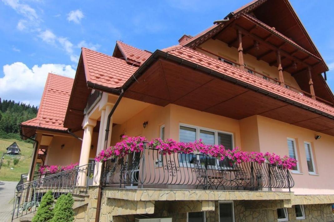 Hotel Pensjonat I Restauracja Nowak à Łapsze Niżne Extérieur photo